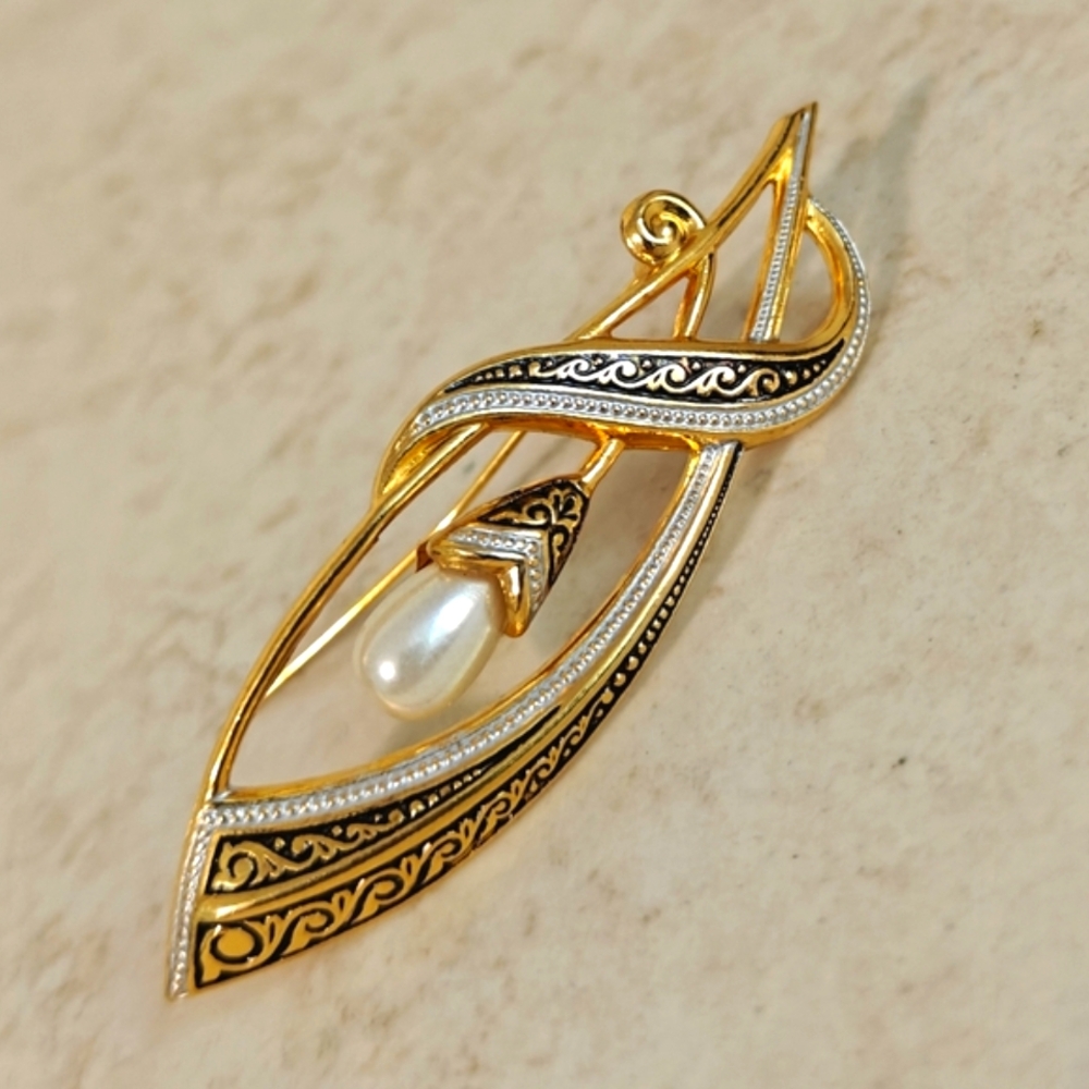 Vintage Damascene Spain Gold and Pearl Brooch